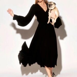 Meghan Fabulous LA Lilypad Midi Dress - Black NWT